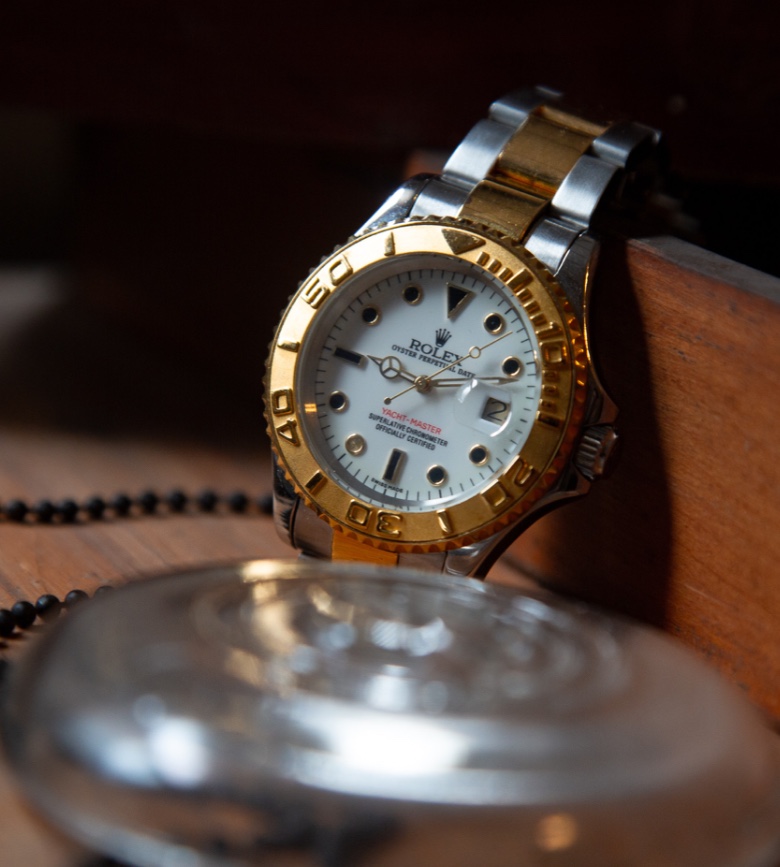 Watches Profile, Capture Your valuable Watch Assets In A Register : Classifiled